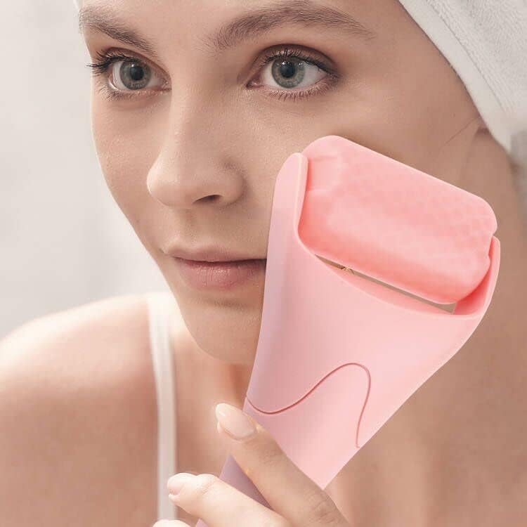 LATME Pink Ice Roller for Face & Eyes – Puffiness, Migraine, and Pain Relief – Face Massager for Women, Ideal Gift