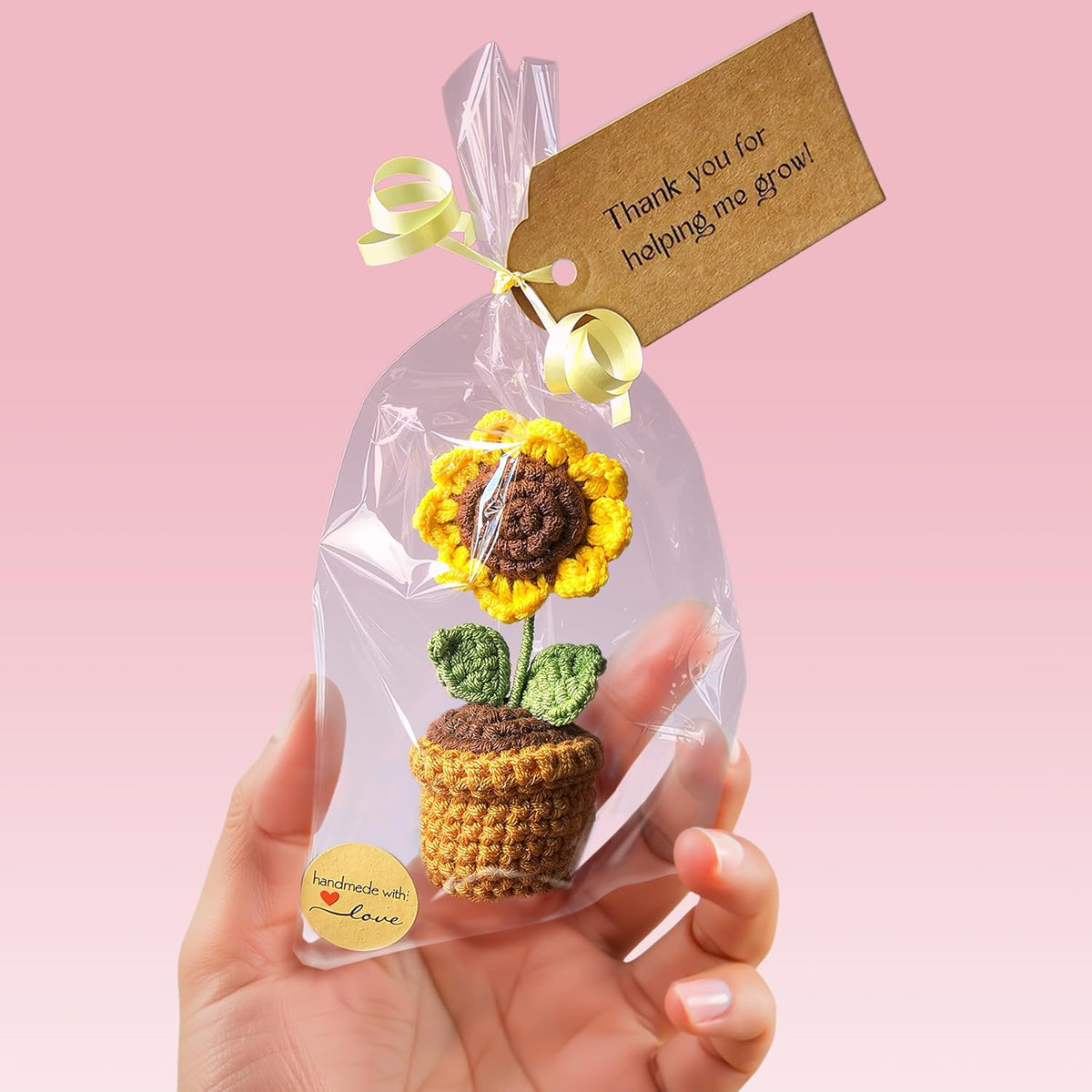 Teacher Appreciation Gift – “Thank You for Helping Me Grow” Hanging Ornament with Sunflower Design – Ideal for Nursery Teachers & Teaching Assistant